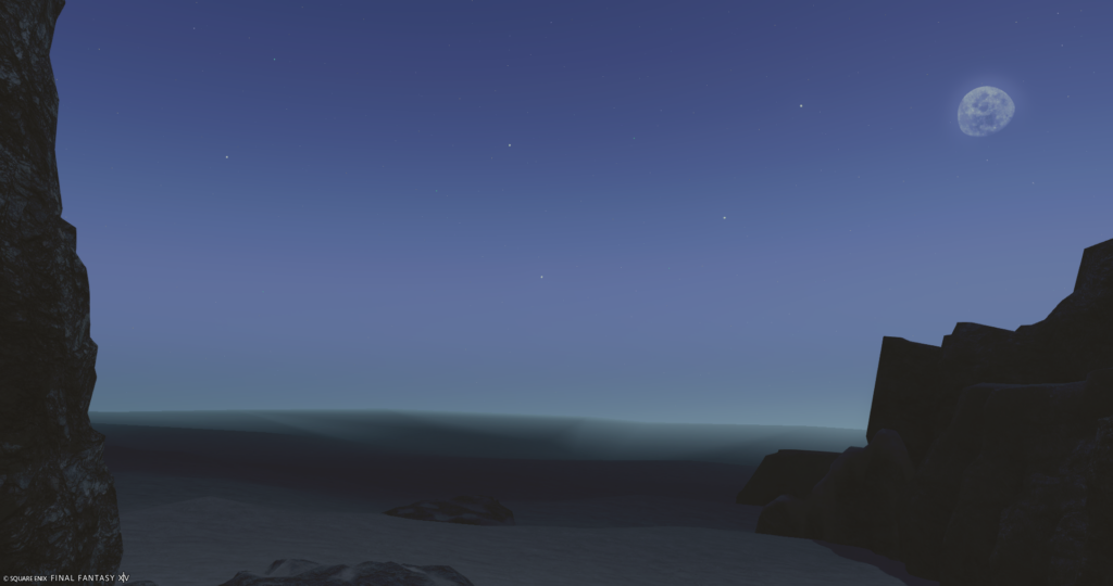 A screenshot from the video game FFXIV. This image depicts a desert at twilight with a low moon in the sky.